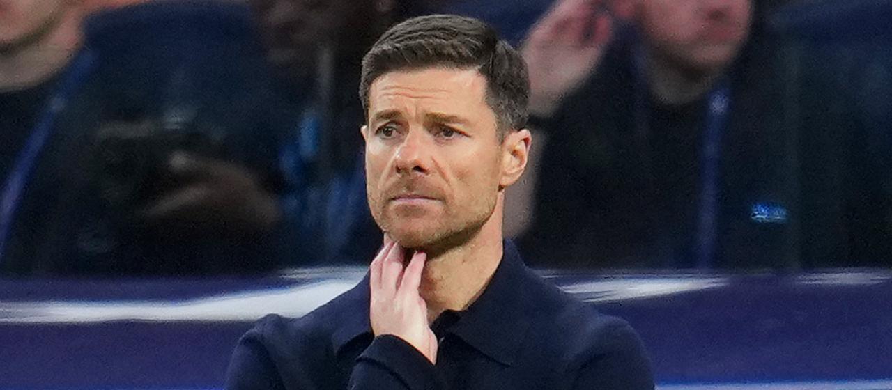 Xabi Alonso on the touchline against Manchester City
