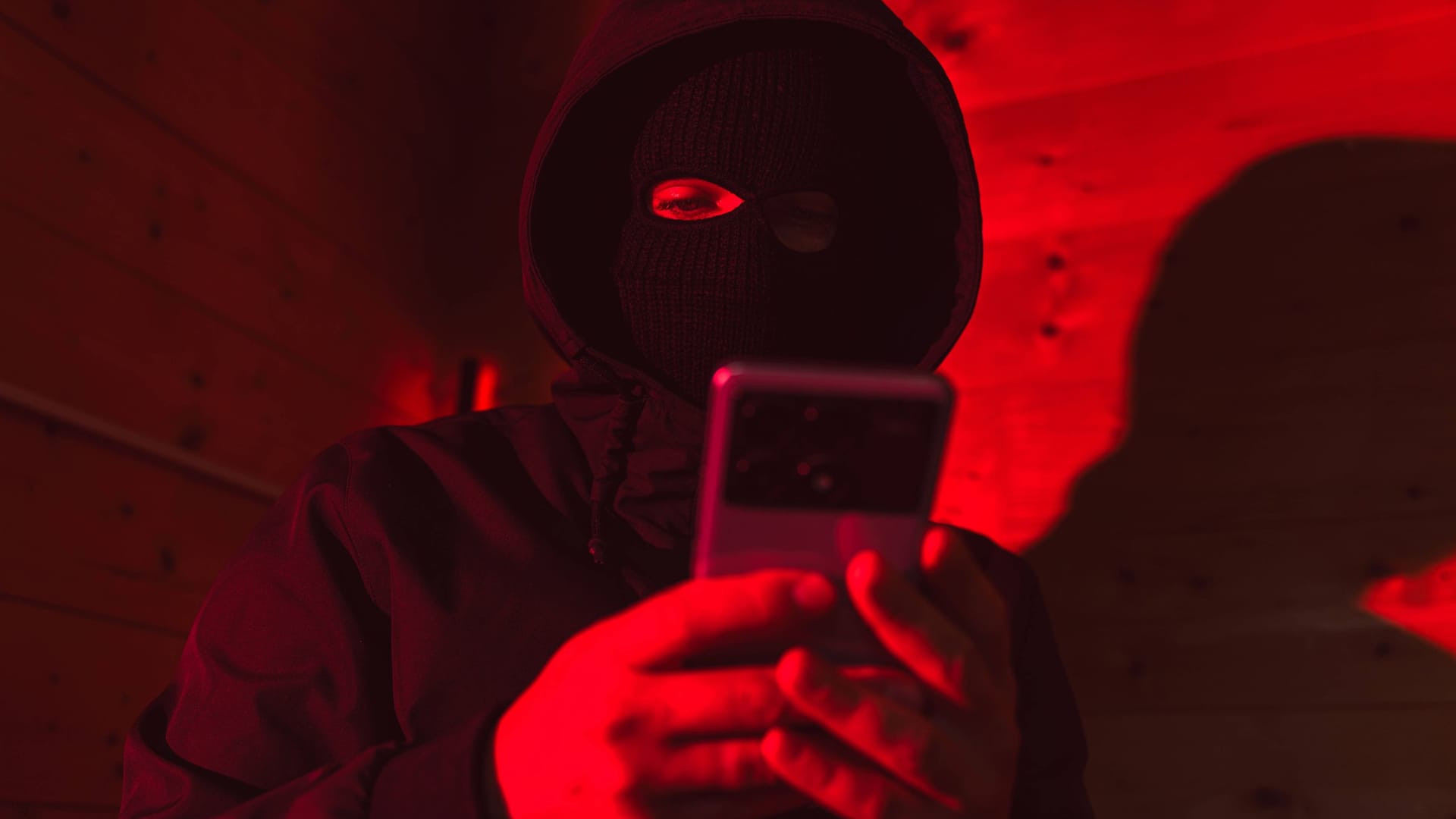 Cell phone fraud (symbolic image): The management levels of German football clubs are apparently being targeted by criminals.