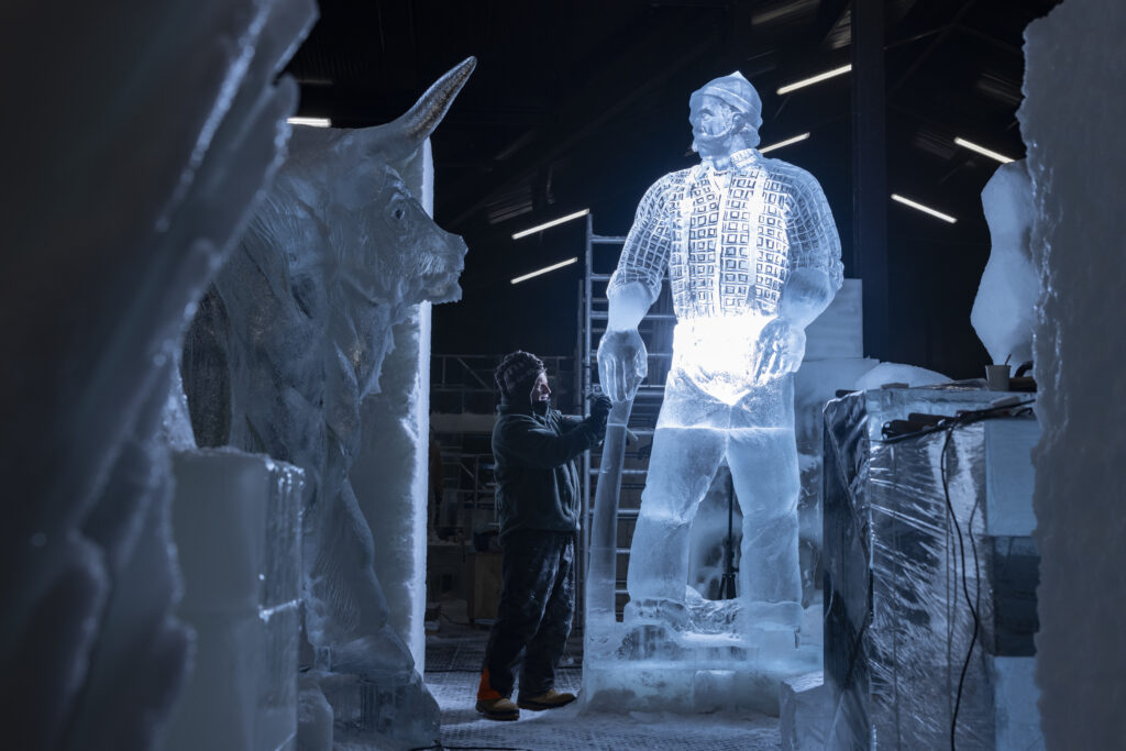 Via Leukstetickets.nl you get a discount on outings such as the Dutch Ice Sculpture Festival