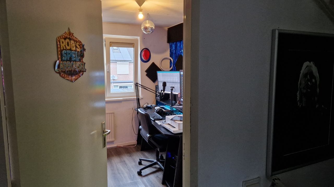 The studio is in one of the bedrooms at Rob's home