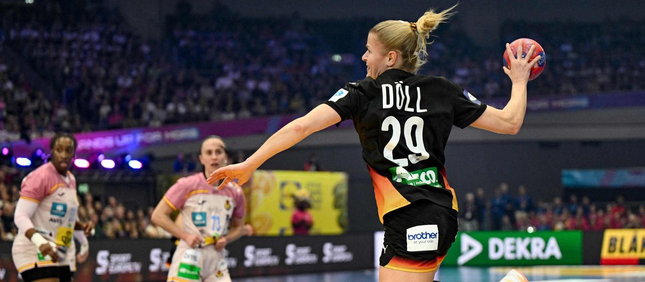 Antje Döll in action