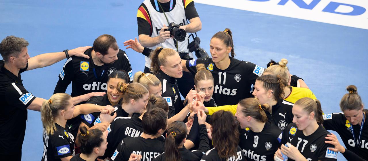 The DHB team before the World Cup quarter-finals