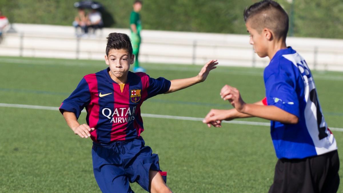 Antoniu Roca played as a winger in the Barça youth team