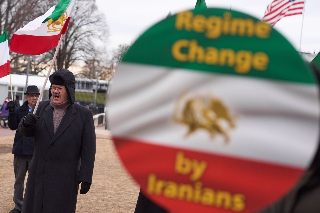 Former Olympic wrestler Moslem Eskandar-Filabi demonstrated against the Iranian regime in Washington on December 31. 