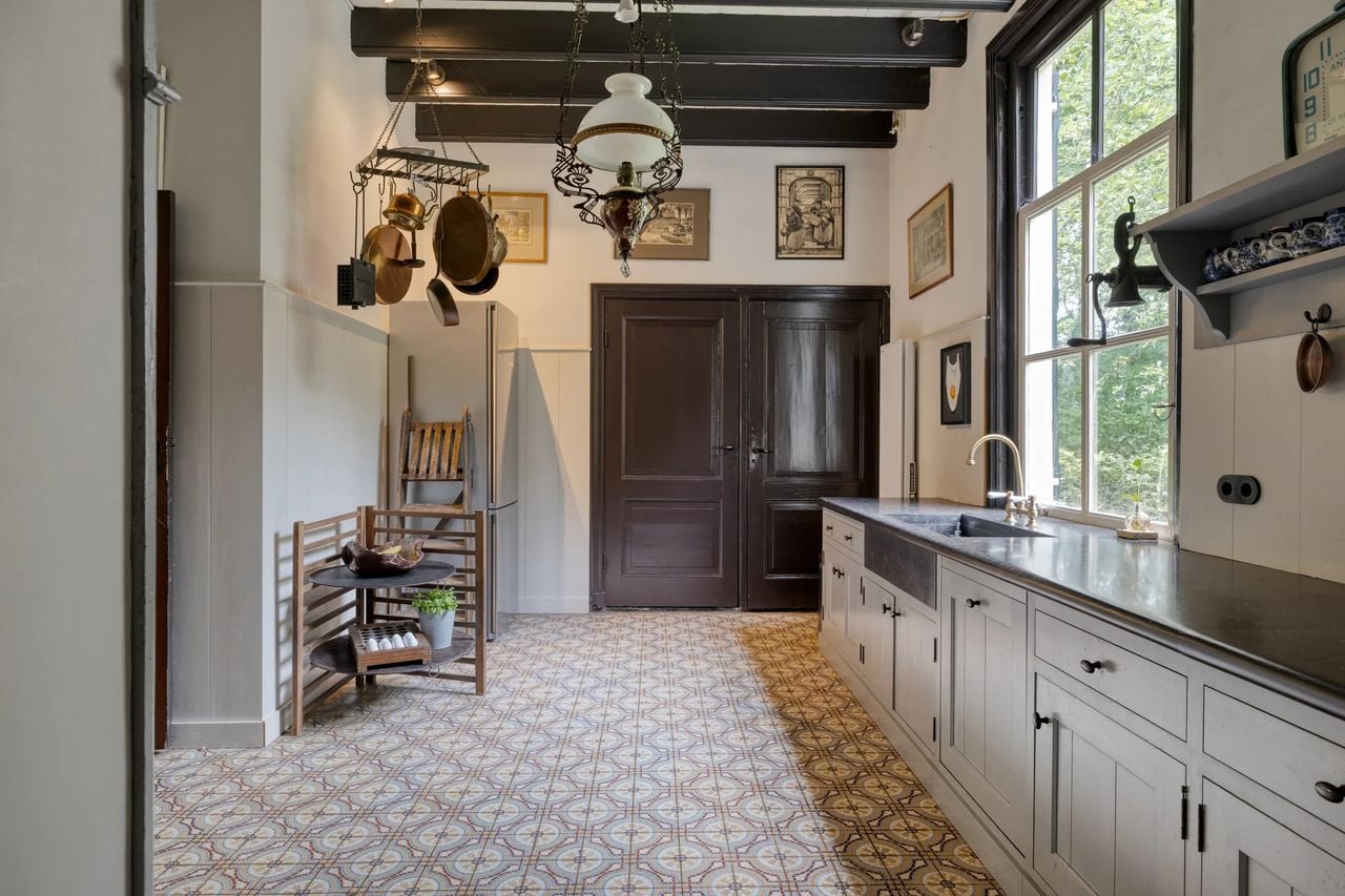 The kitchen (photo: Van de Wiel Makelaars).