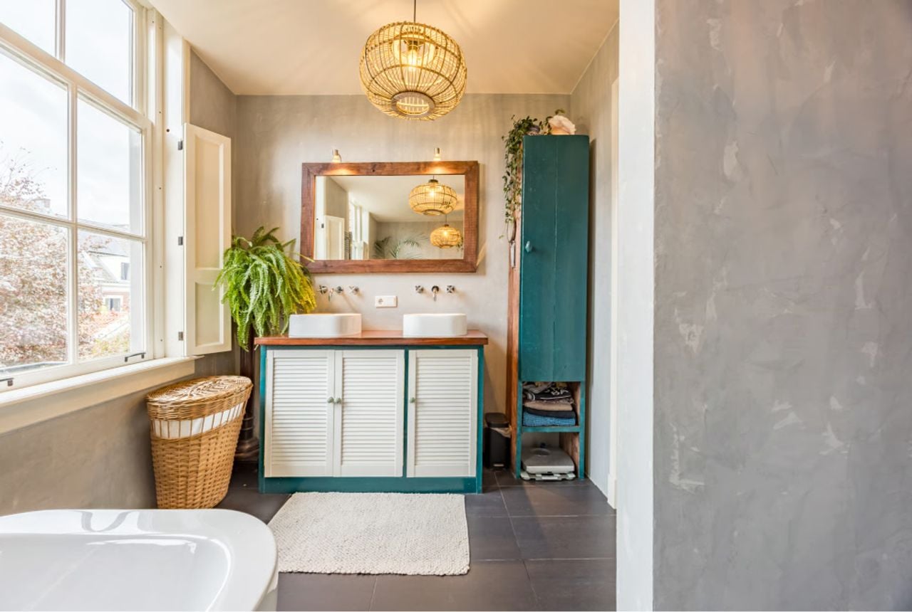 The bathroom (photo: Hans Janssen Makelaars Grave).