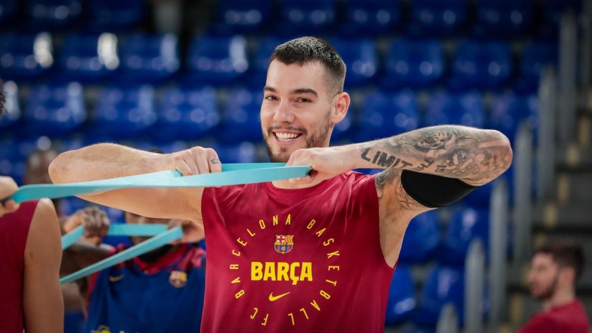Willy Hernangómez, in training with Barça