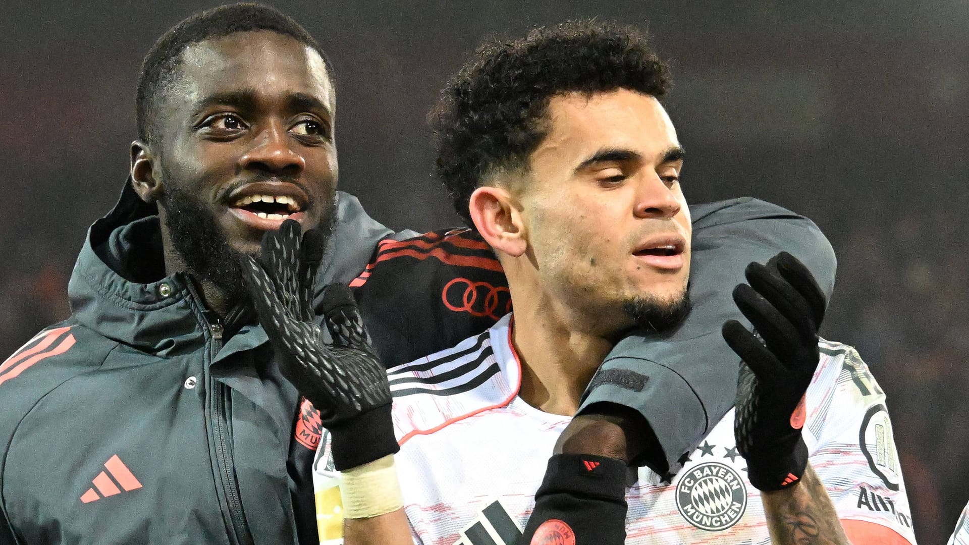 Luis Díaz (r.) next to Dayot Upamecano: The Colombian came to Munich from Liverpool.