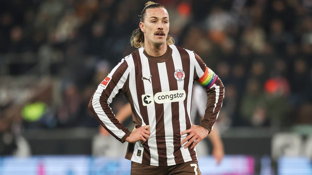 Jackson Irvine from FC St. Pauli