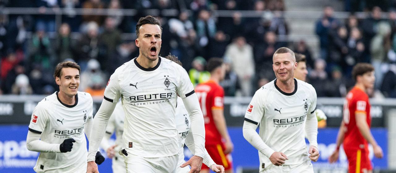 Haris Tabakovic celebrates the goal