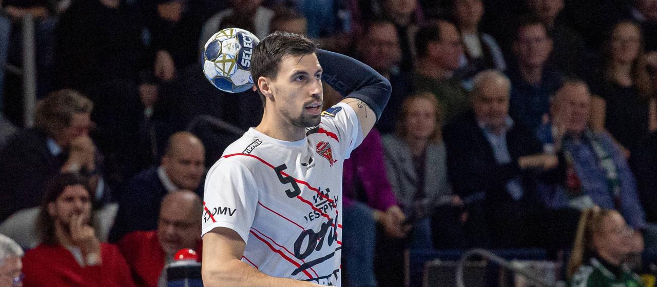 Ivan Martinovic from One Veszprem HC in the Champions League against Füchse Berlin