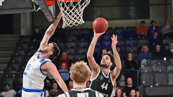 The Hamburg Towers against Neptunas Klaipeda