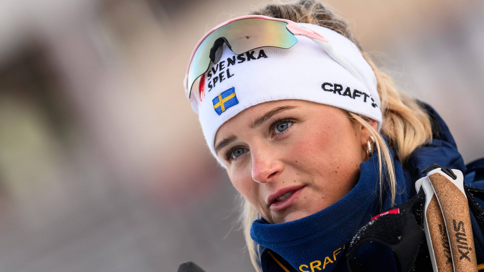 Frida Karlsson: The Swedish cross-country skier presented her bloody nose.
