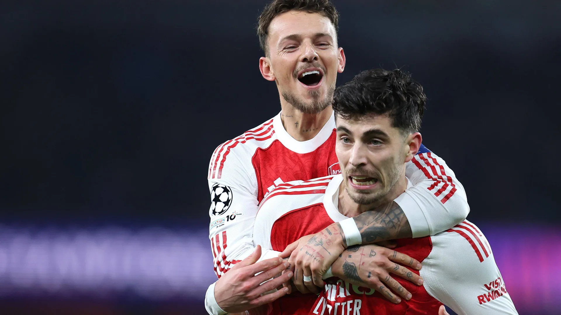 Kai Havertz (r.) and Ben White: The Londoners have eight wins from eight games. Kai Havertz (r.) and Ben White: The Londoners have eight wins from eight games.