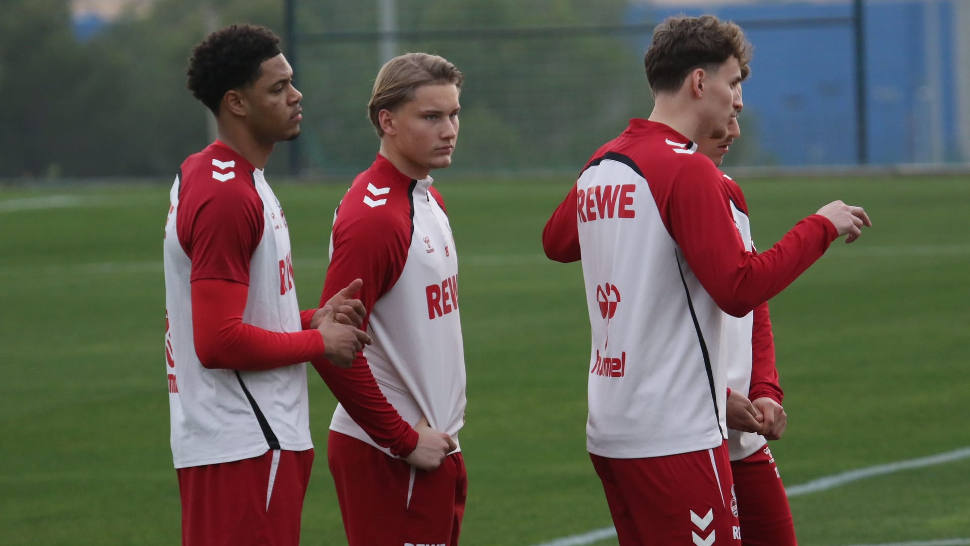 Yannick Mausehund and Fynn Schenten in the 1. FC Köln training camp.