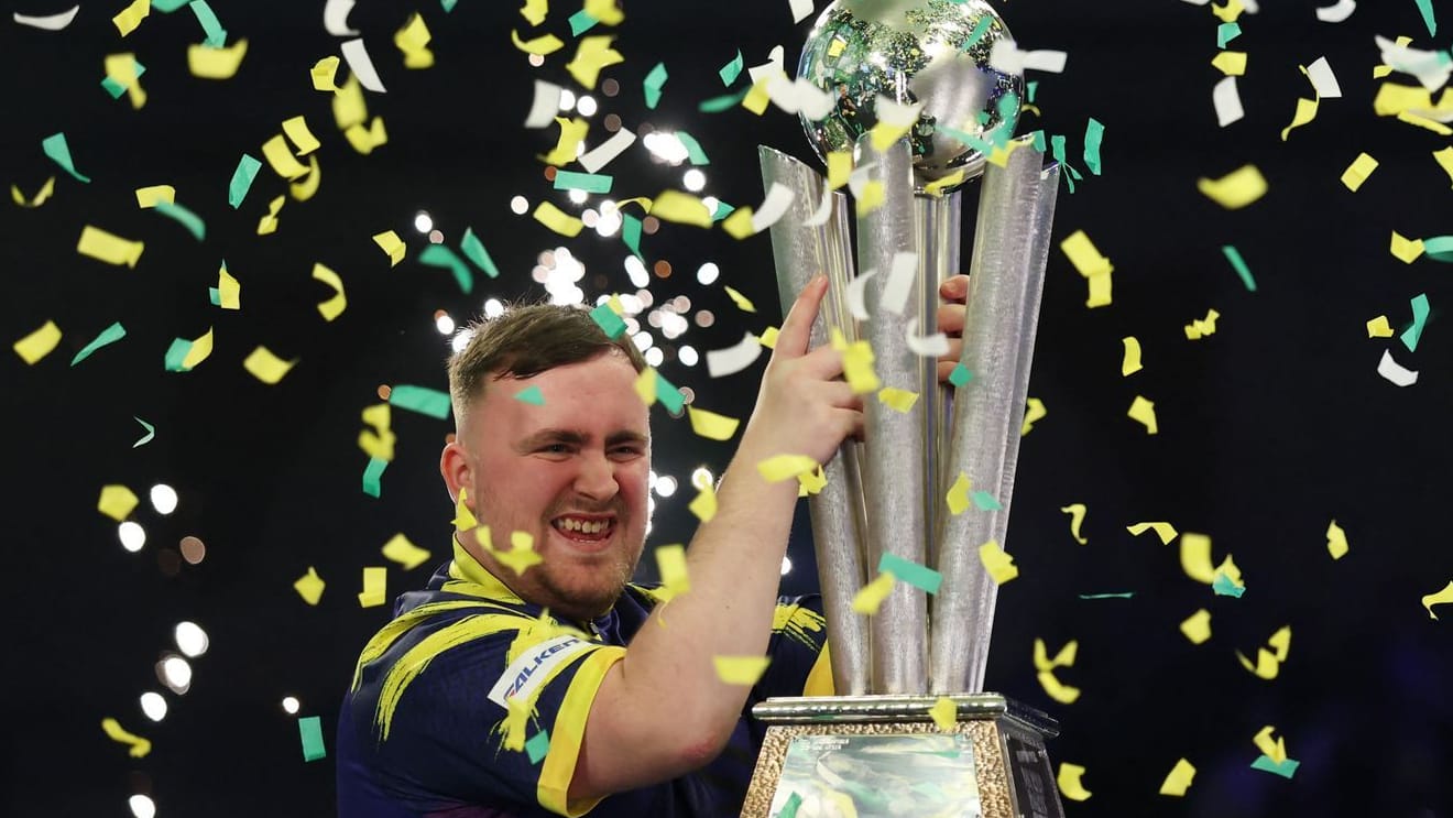 Luke Littler with the Sid Waddell Trophy: The teenager was able to defend his world title.