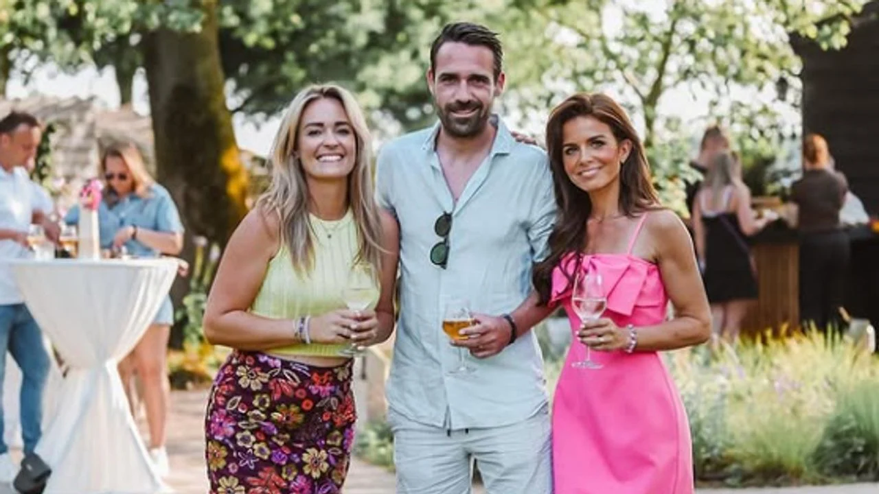 Michelle Bollen (right) together with ex-partners Koen and Jacqueline (Instagram:@michelle_bollen)