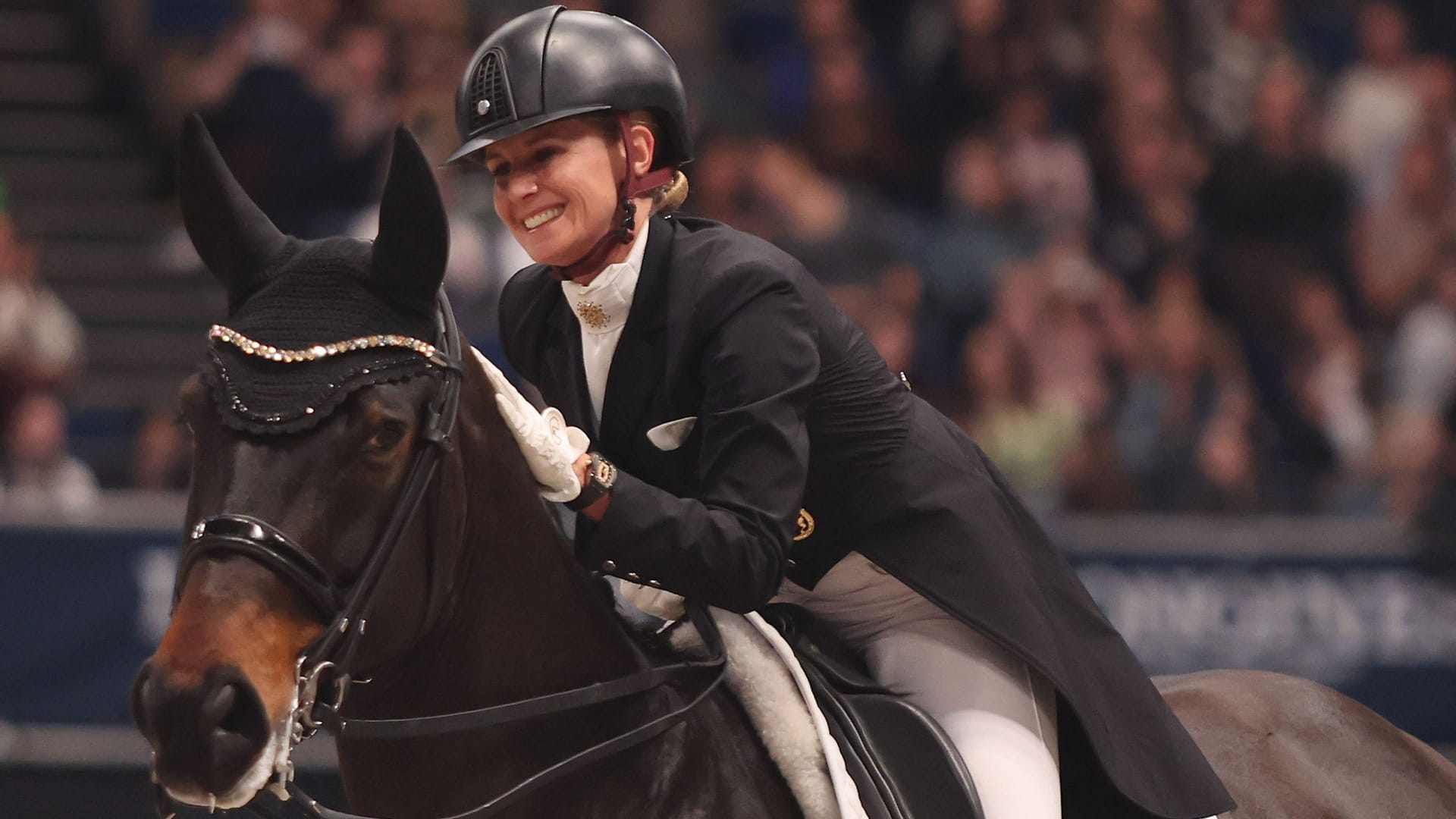 Jessica von Bredow-Werndl on Diallo: The horse died a few days ago.
