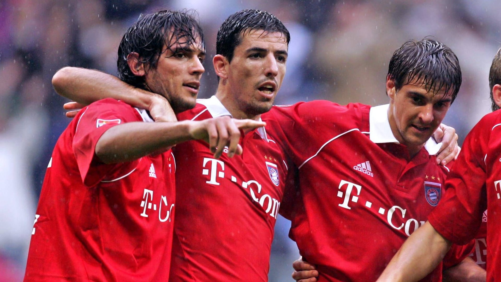 Roque Santa Cruz (l.) with Roy Makaay and Sebastian Deisler: The Paraguayan was extremely successful with Bayern.