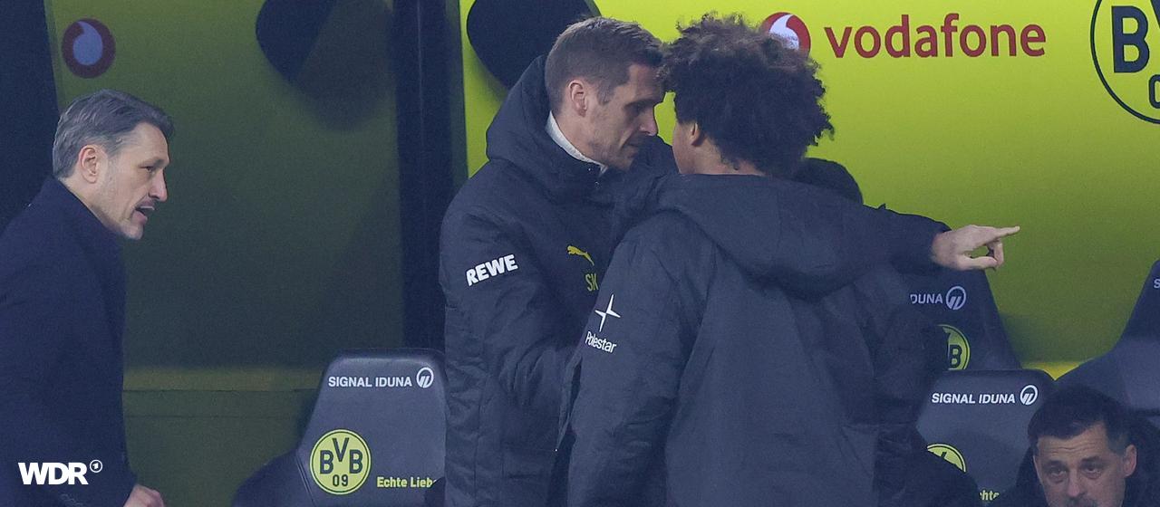 Sebastian Kehl sends Karim Adeyemi back to the bench