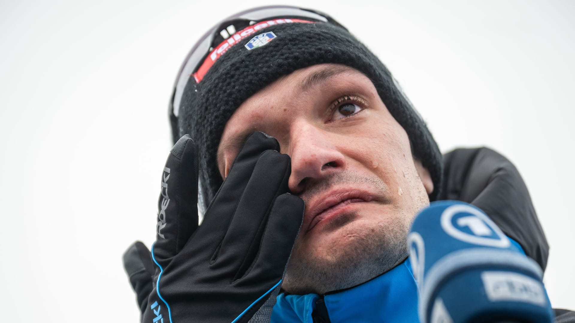 Tomasso Giacomel: He can hardly enjoy his victory in Oberhof. Tomasso Giacomel: He can hardly enjoy his victory in Oberhof.