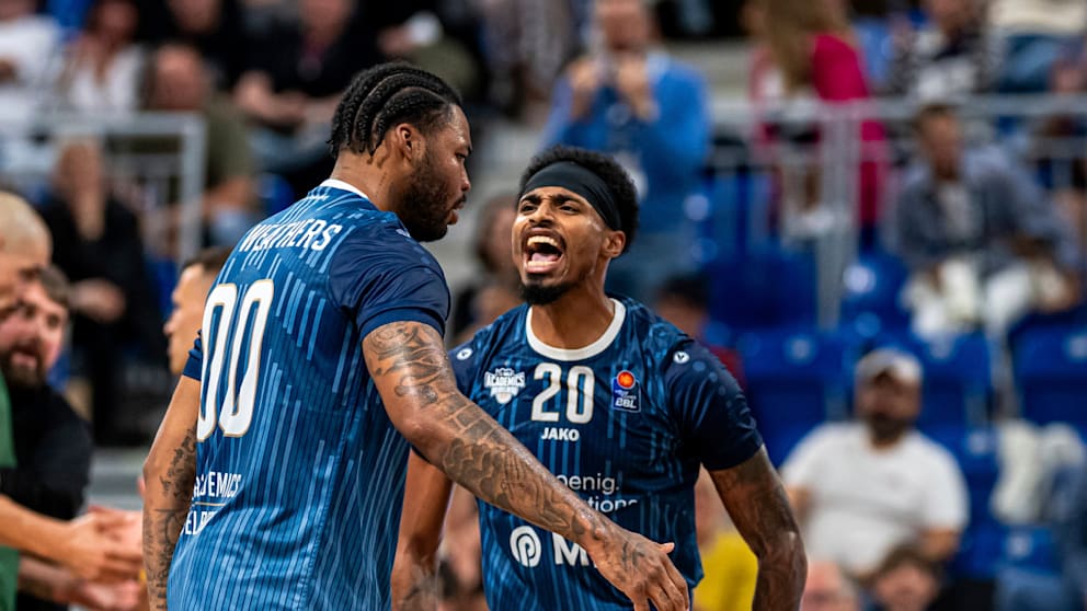 Marcus Weathers (l.) musste gehen, Michael Weathers kann derzeit nicht spielen