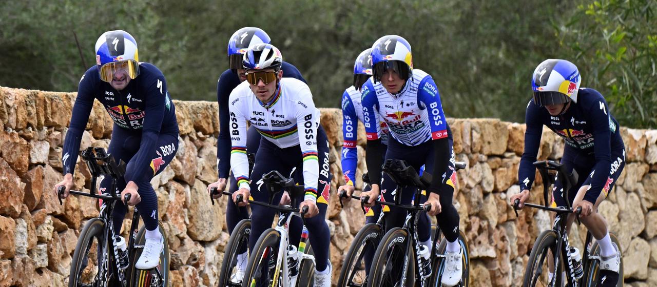 Belgium's Remco Evenepoel and teammates during the warm-up in Mallorca