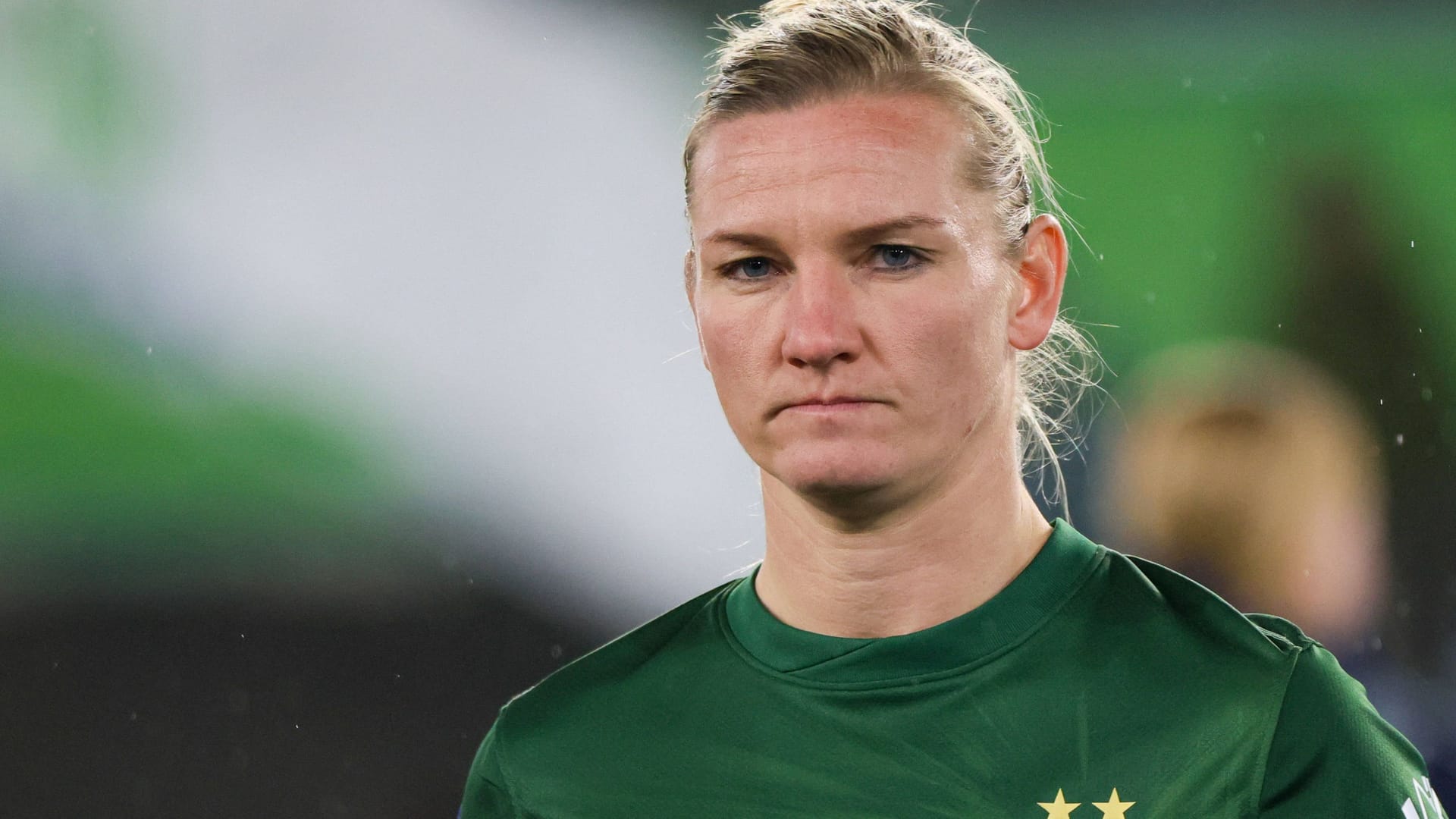 Alexandra Popp: She has been under contract with VfL Wolfsburg since 2012.