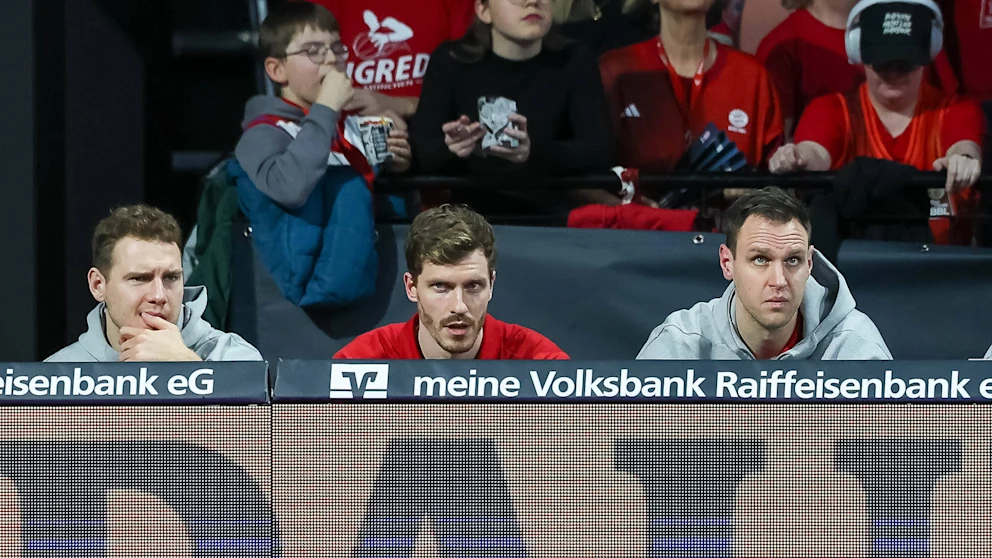 Ohne Andy Obst (M.) nichts los: Bayern Coach Pesic verzichtete auf seinen besten Dreierschützen