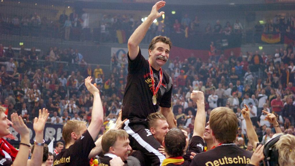 World champion as a player and coach: Heiner Brand became an absolute handball icon in 2007