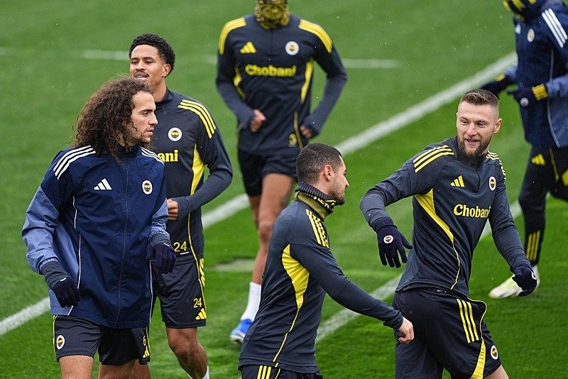 fenerbahce-nottingham-forest-maci-watch-when-time-at-what-channel-1771476293032.jpeg What time is the Fenerbahçe-Nottingham Forest match?