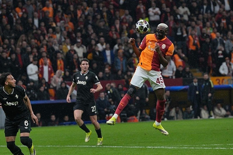 Juventus-Galatasaray possible 11s