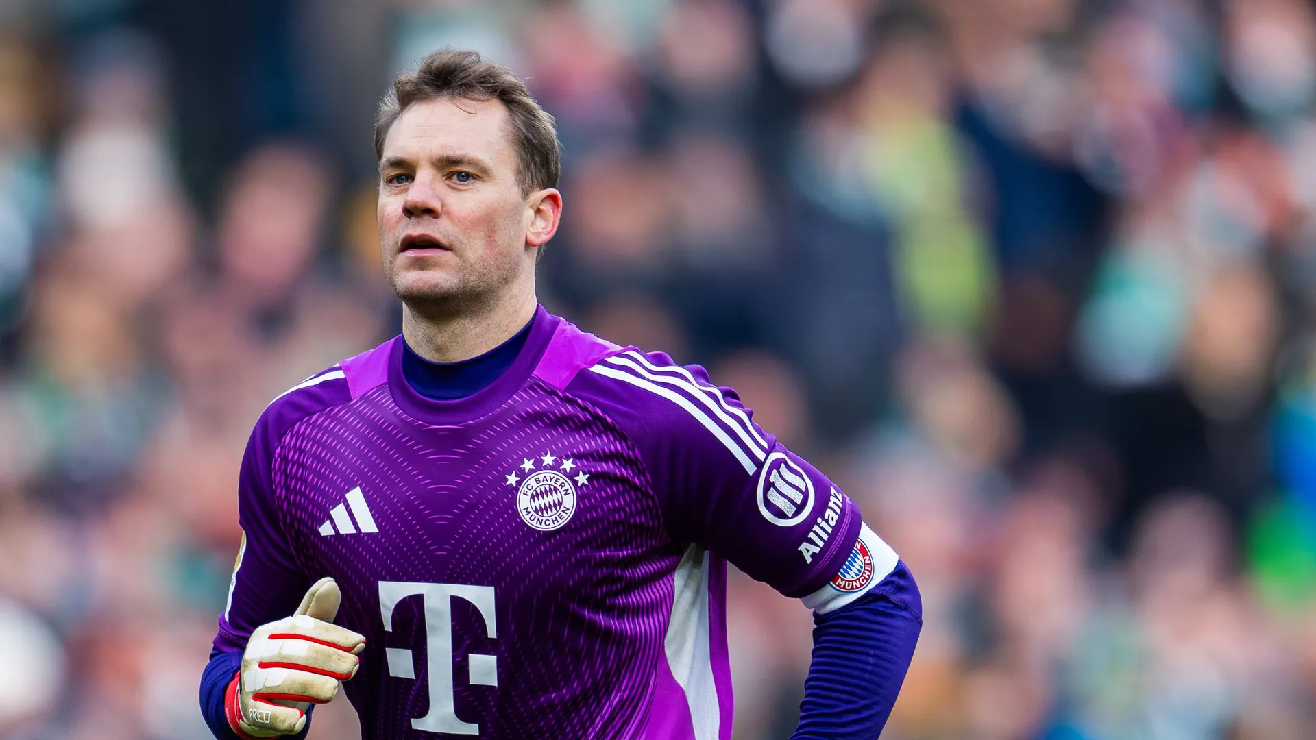 Manuel Neuer: His contract with FC Bayern expires after the season.