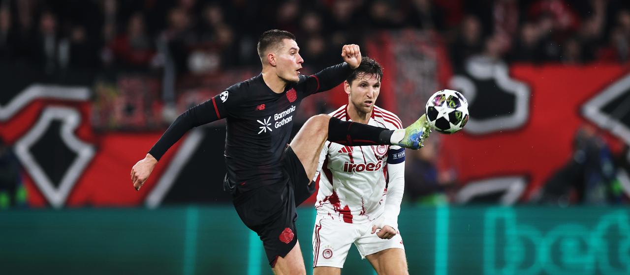 Patrik Schick against Panagiotis Retsos