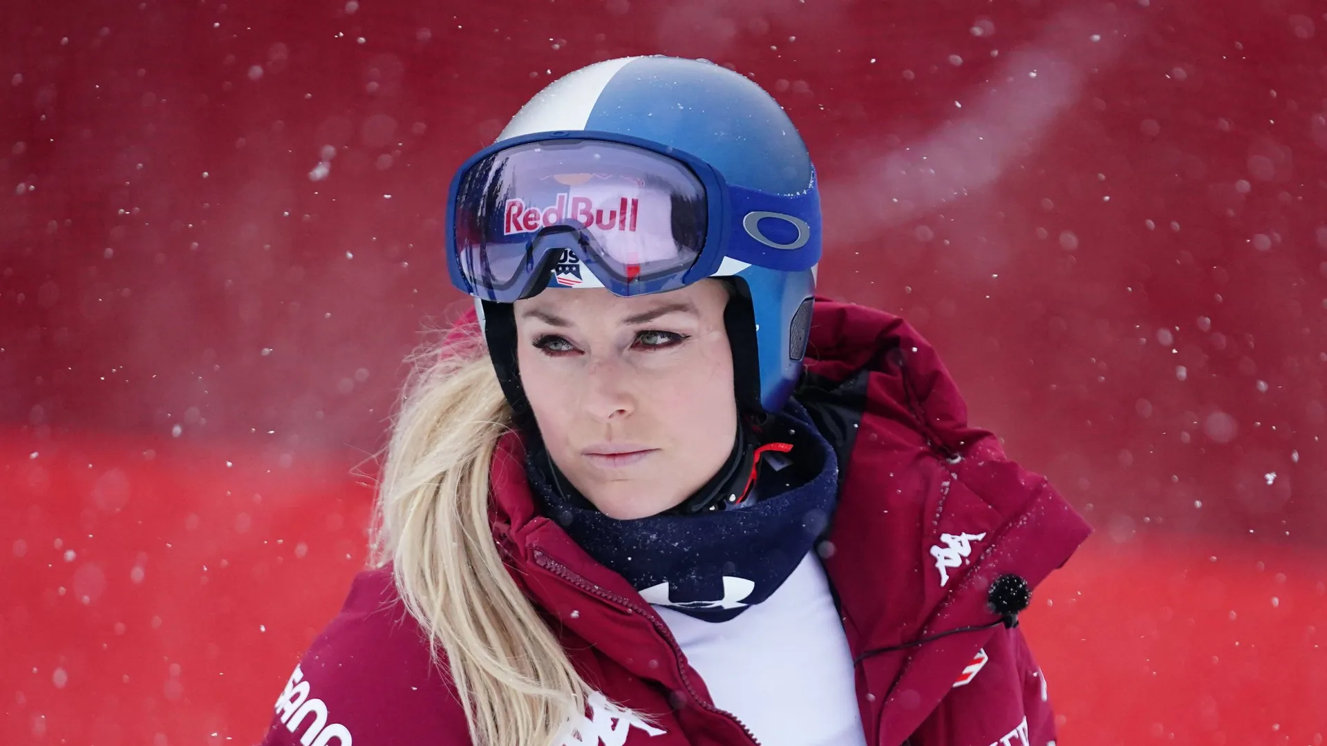 Lindsey Vonn: The exceptional athlete doesn't want to let a torn cruciate ligament stop her. Lindsey Vonn: The exceptional athlete doesn't want to let a torn cruciate ligament stop her.