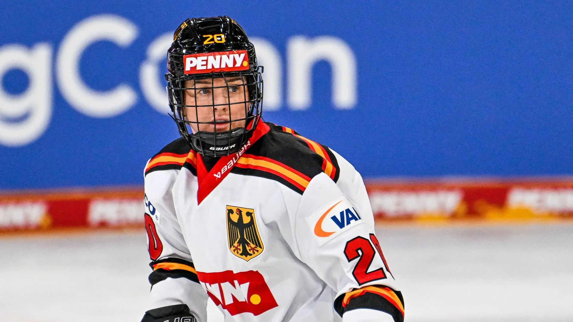 Daria Gleißner: The captain starts the tournament with the German ice hockey team on Thursday. Daria Gleißner: The captain starts the tournament with the German ice hockey team on Thursday.