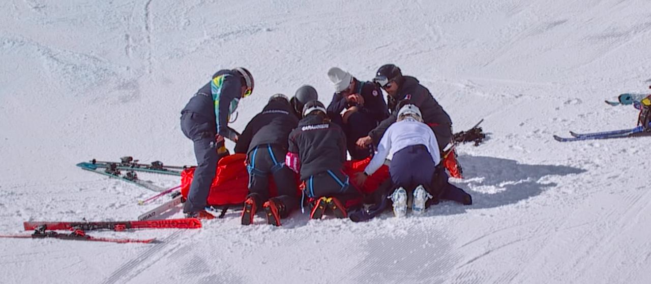 US skier Lindsey Vonn is being treated after falling during the Olympic downhill