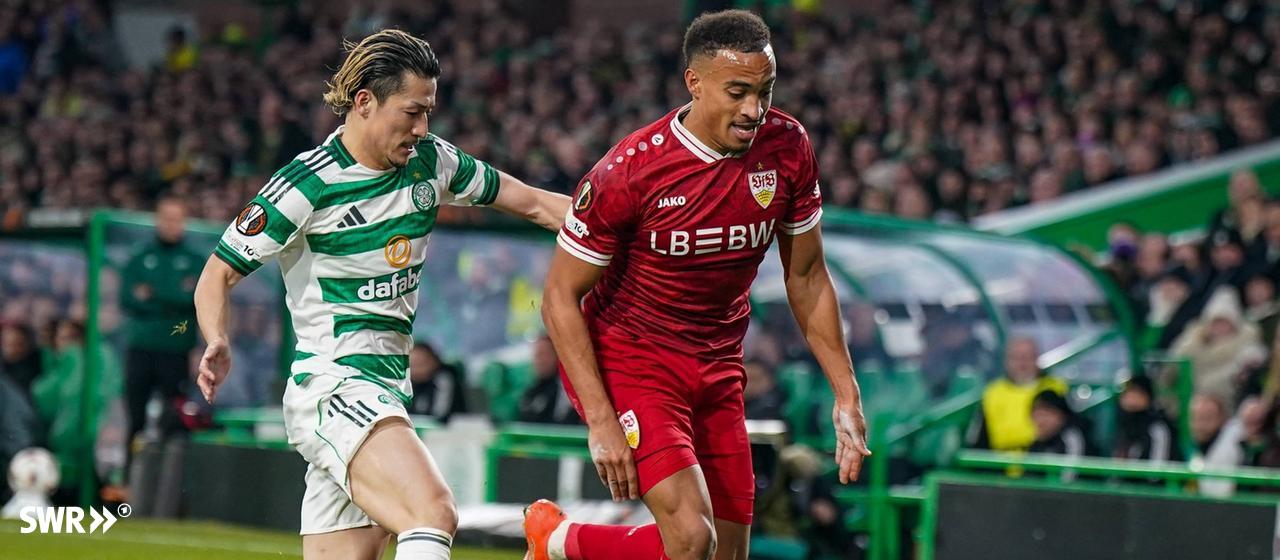 Jamie Leweling (VfB Stuttgart) in a duel with Daizen Maeda (Celtic Glasgow).