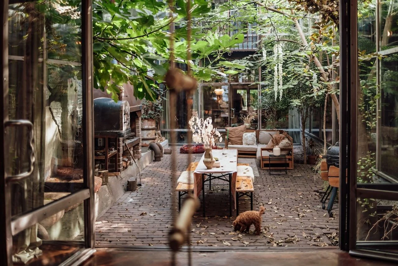 The garden (photo: Van der Sande Makelaars).