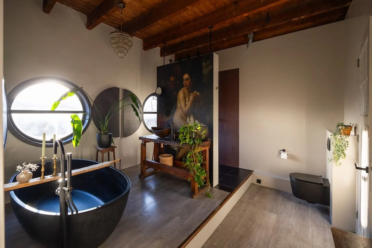 The bathroom (photo: Van der Sande Makelaars).