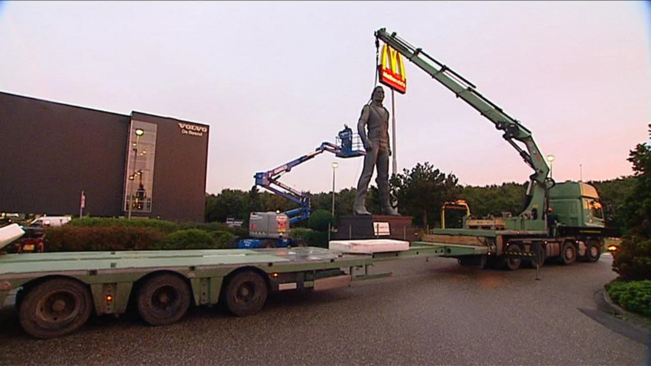 The statue was quietly removed.