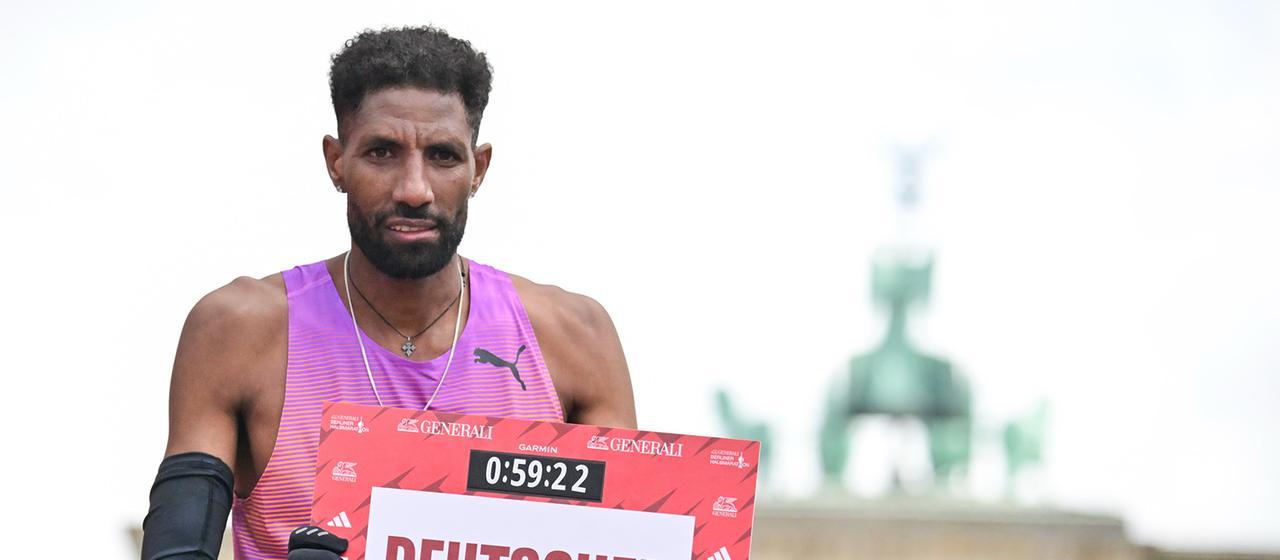 Amanal Petros is happy about the new German record | Image: picture alliance/dpa/Gollnow