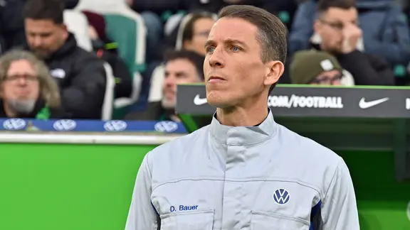 Wolfsburg's coach Daniel Bauer | picture alliance/dpa | Swen gatekeeper Wolfsburg's coach Daniel Bauer