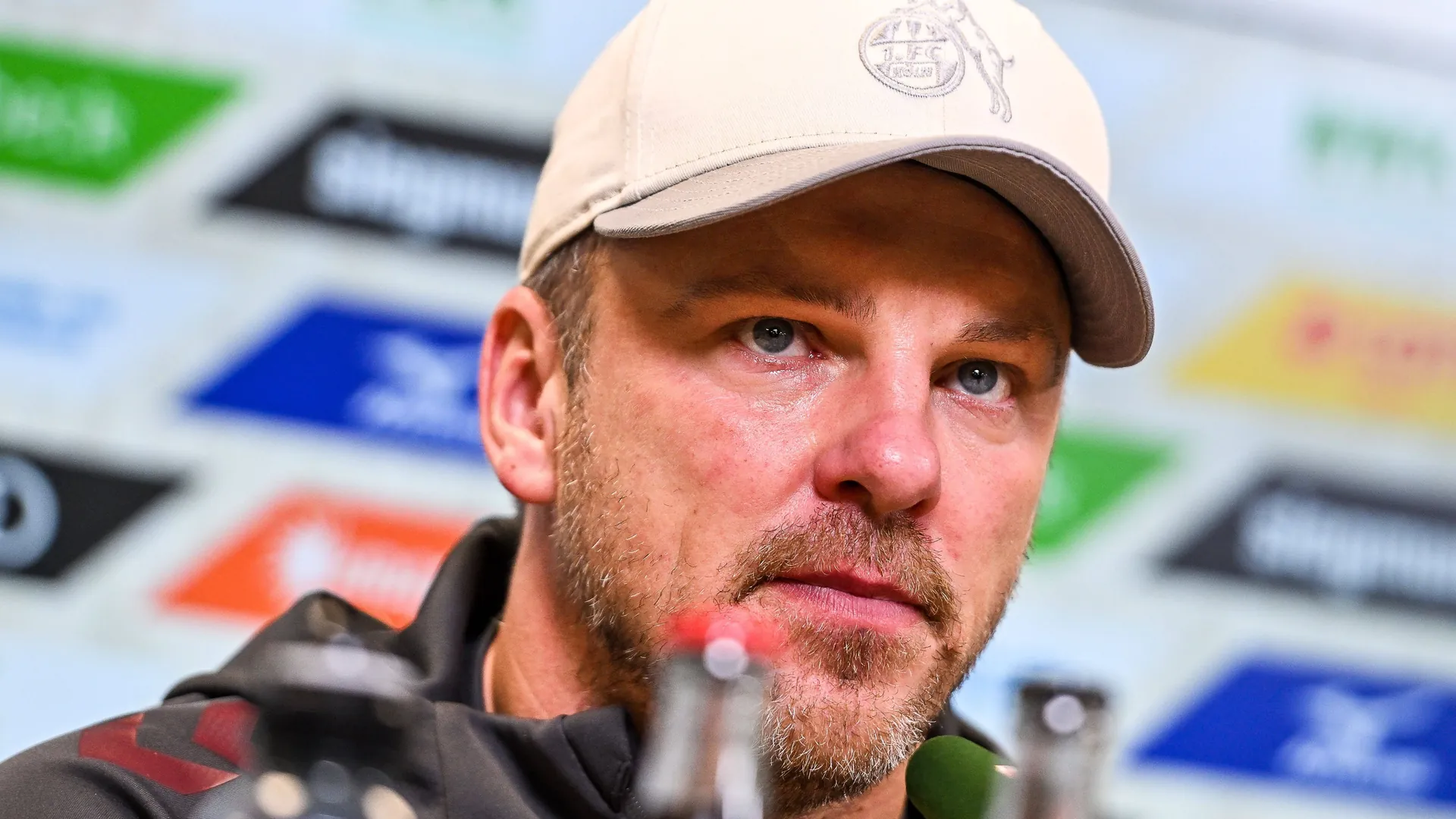 Coach Lukas Kwasniok (archive photo): Recently there were only two wins in 15 games. Coach Lukas Kwasniok (archive photo): Recently there were only two wins in 15 games.