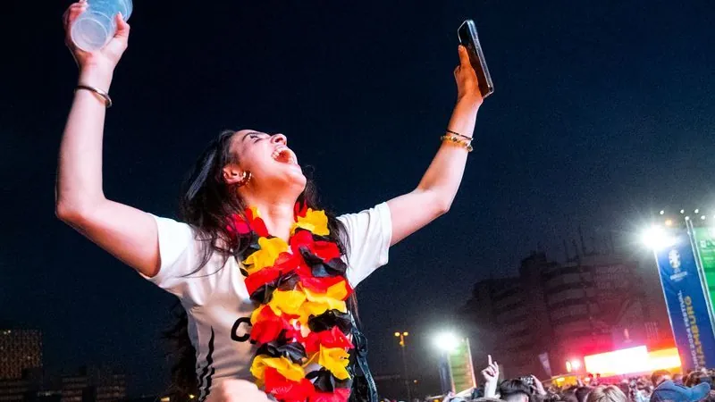 Cheering at the public viewing: Also at the 2026 World Cup? Cheering at the public viewing: Also at the 2026 World Cup?