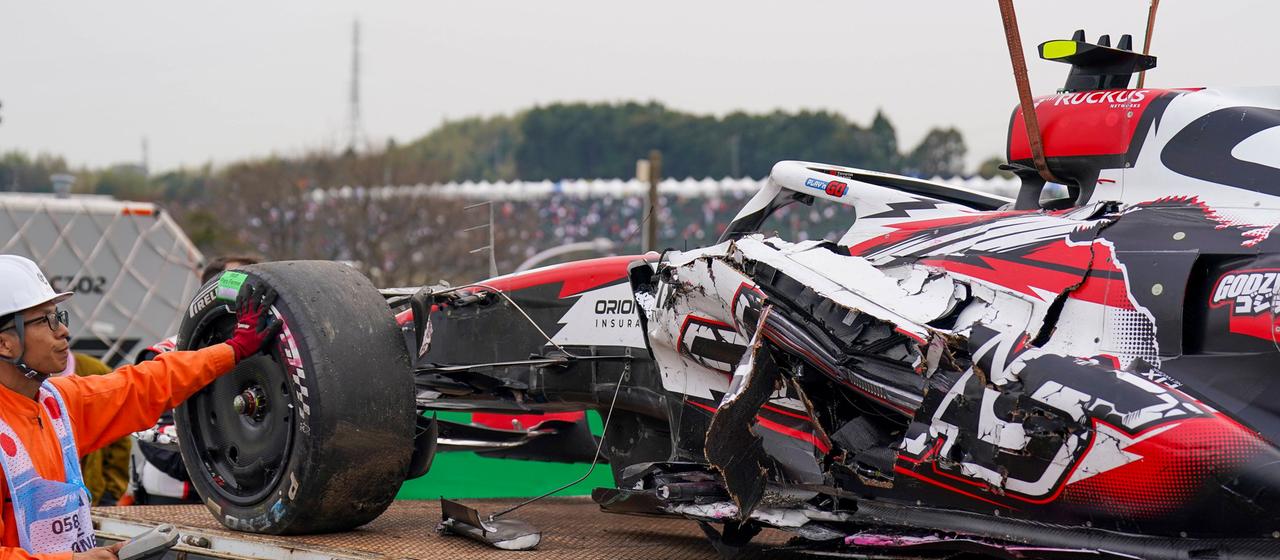 Oliver Bearman's damaged racing car after his crash at the Japanese GP