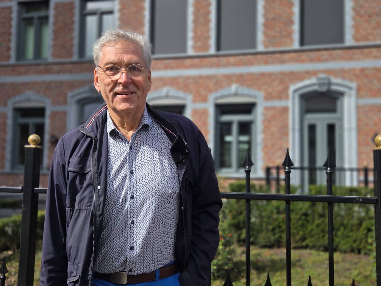 https://api.omroepbrabant.nl/img/f/$width$/$height$/0.50/0.50/cmV2aXNpb25zLzQ4NzE1NzAtMS5qcGc_c2U9MjA0NS0wMS0wMVQxMCUzQTQwJTNBMDBaJnNpZz01QnlVY W0zRXFUYTV6NW9Fc3hZMWlDJTJGS0VtV0JZZTJtSUs5V1h6cTZUVVklM0Qmc3A9ciZzcHI9 aHR0cHMmc3I9YiZzdD0yMDI1LTAxLTAxVDEwJTNBNDAlM0EwMFomc3Y9MjAyMC0xMC0wMg==