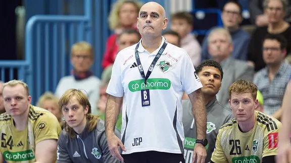 Juan Carlos Pastor, coach of TSV Hannover-Burgdorf | IMAGO / Maximilian Koch Juan Carlos Pastor, coach of TSV Hannover-Burgdorf
