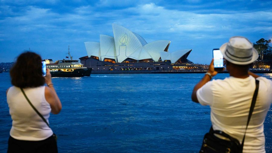 Photogallery The Sydney Opera House was lit with candles as part of a national day of reflection in honor of the victims of the Bondi Beach terrorist attack