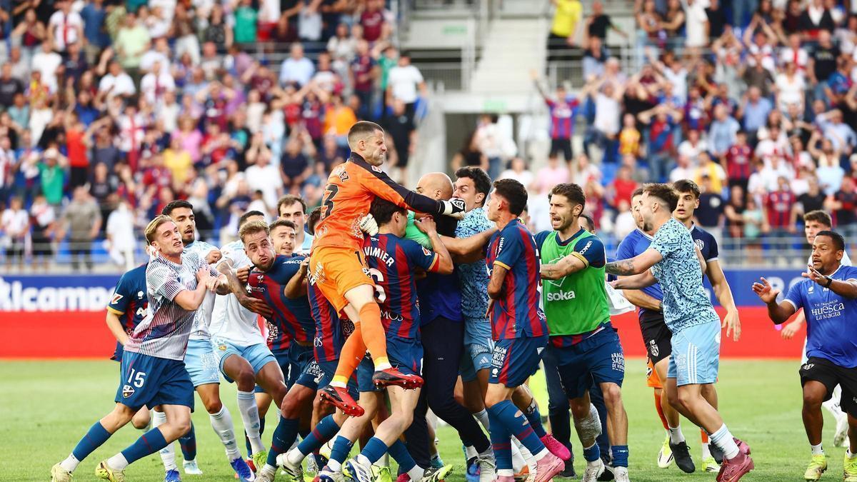 The Zaragoza-Huesca ended with attacks and anger.